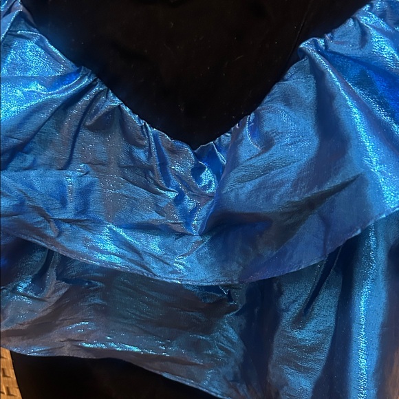 Zum Zum by Niki Livas Black Velvet Strapless Dress with Metallic Blue Ruffle - Picture 3 of 6